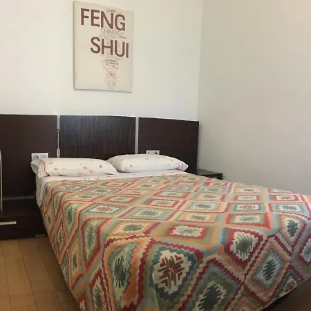 Toscal Nest 圣克鲁斯-德特内里费